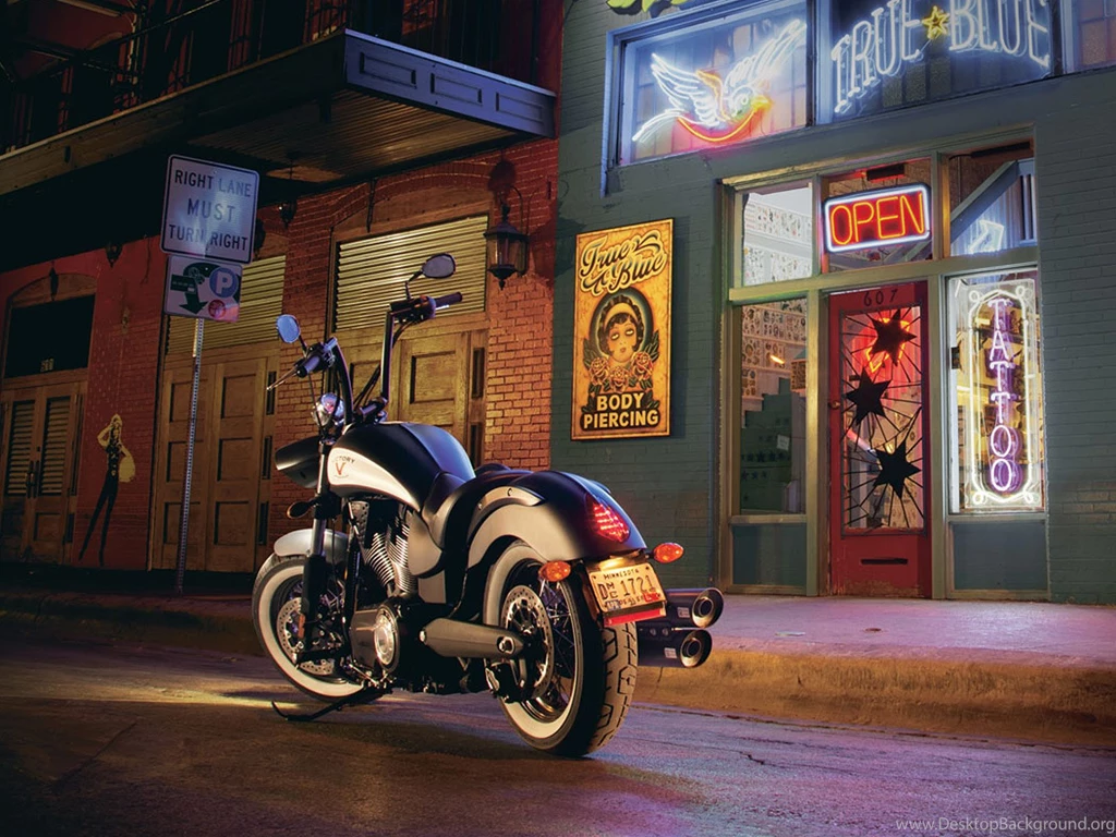 2012 VICTORY High Ball Motorcycle Desktop Wallpapers