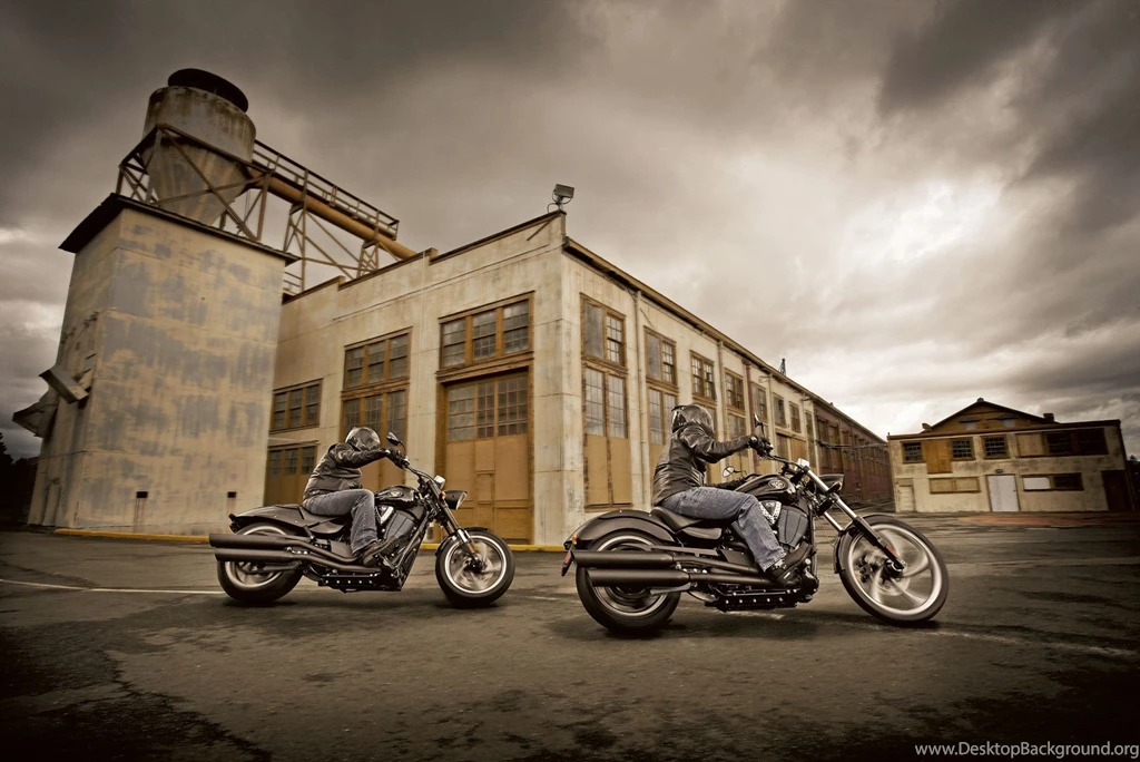 2011 Victory Hammer8Balla.jpg