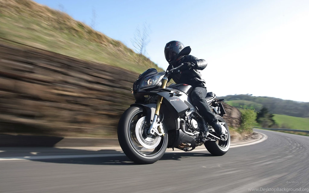 Full View And Download Aprilia Motorbike Wallpapers