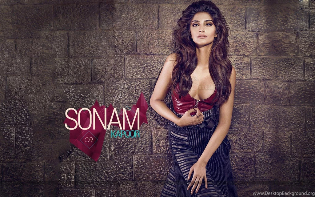 14 Hot Sonam Kapoor HD Desktop Wallpapers 2016