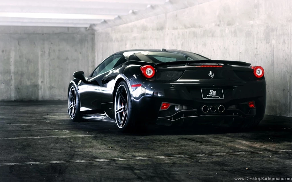 Komisch: New Ferrari 458 Italia Wallpapers
