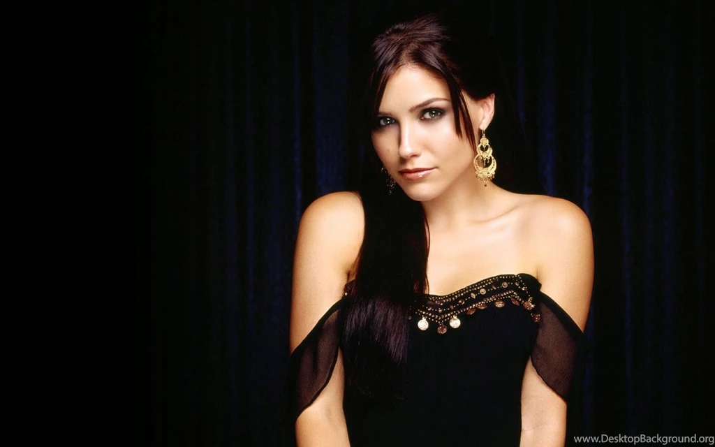 Sophia Bush Hd Wallpapers Free Download