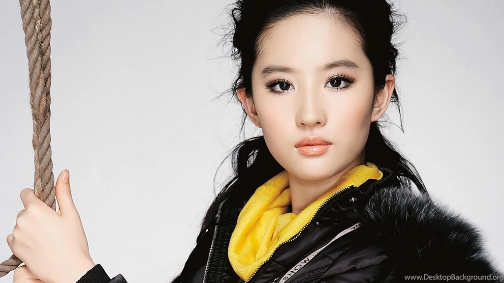 Good Looking Women HD Wallpapers