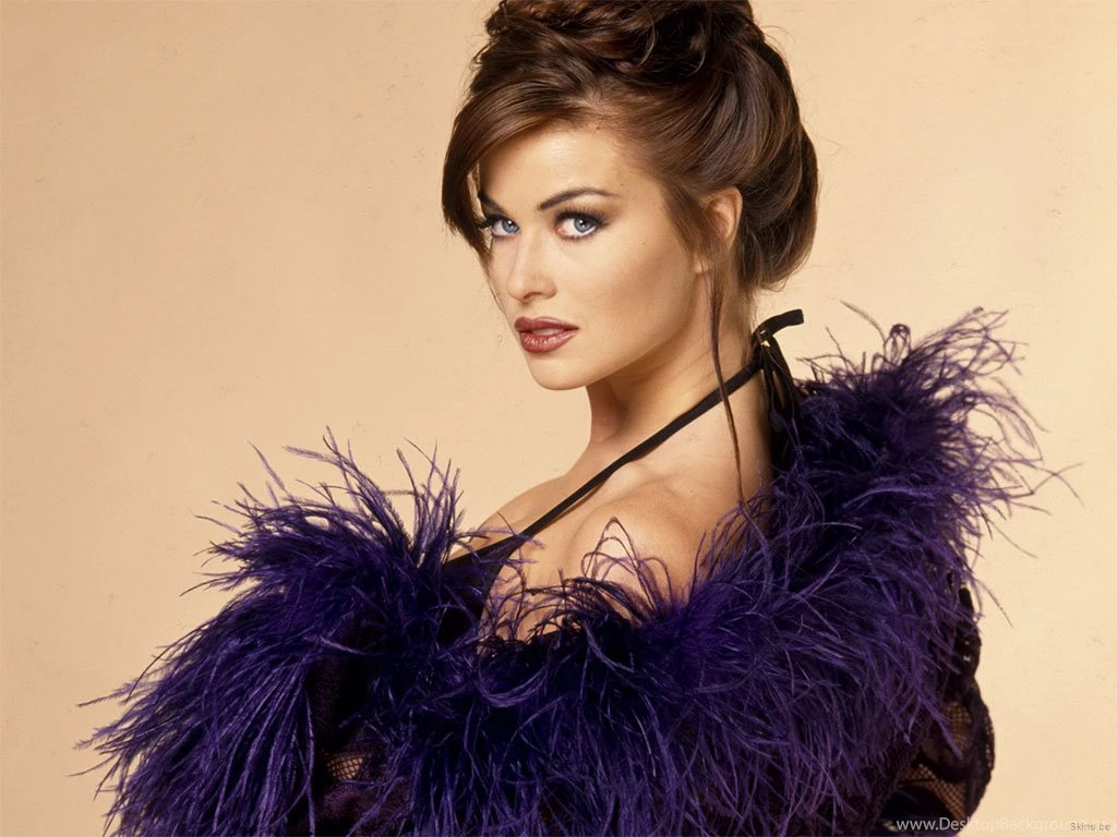 New Carmen Electra Hollywood Model HD Wallpapers Collection