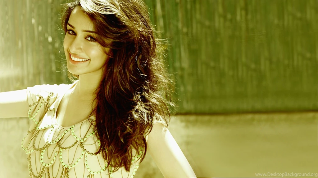 Free Download Shraddha Kapoor Wallpapers 2015