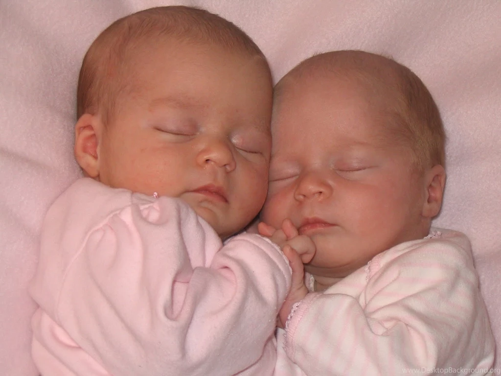 Twins Babies Wallpapers Picture   Uncalke.com