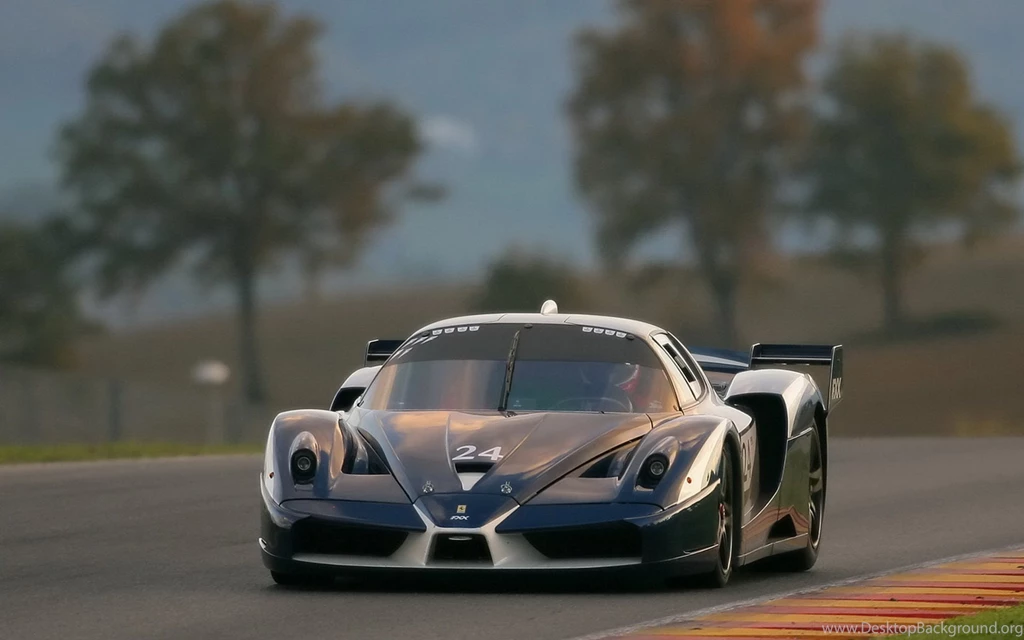 Ferrari FXX Racing Wallpapers And Images Wallpapers, Pictures ...