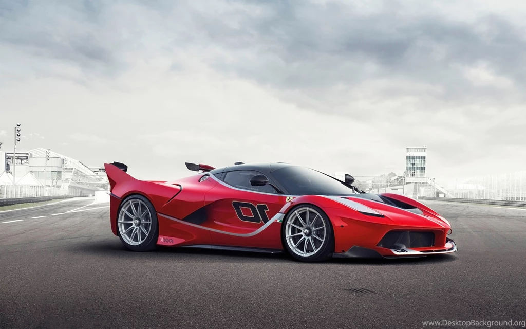 Ferrari FXX K Wallpapers