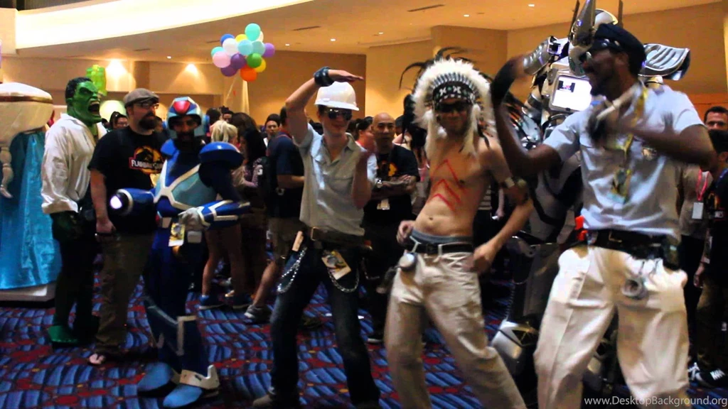 Mega Man Dancing With The Village People (Dragon*Con 2014)   YouTube