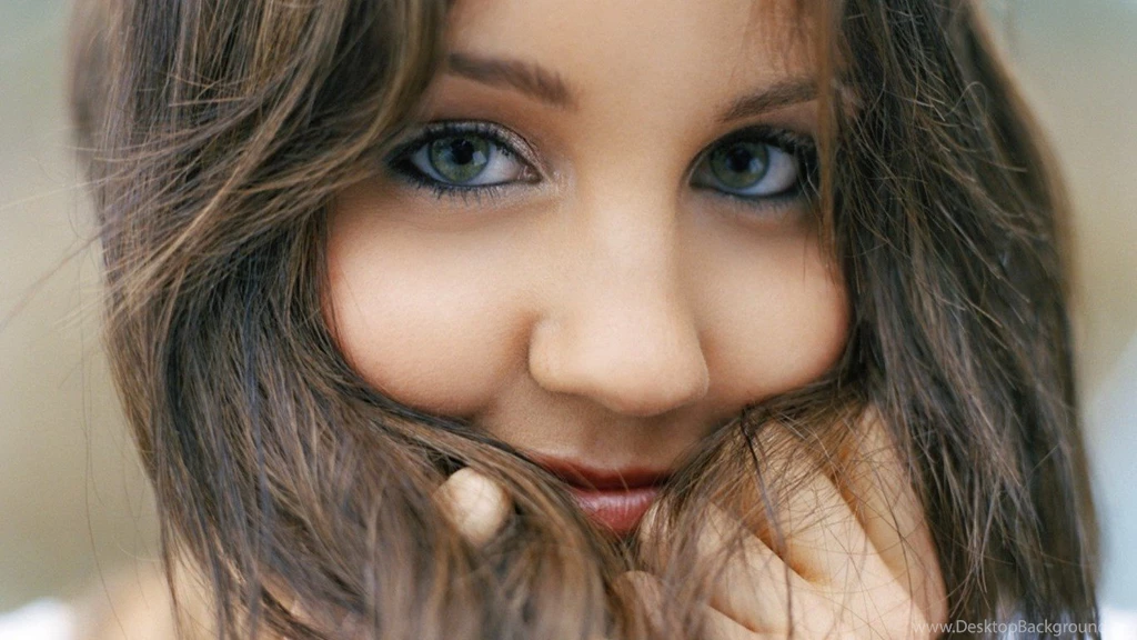 Amanda Bynes 2013 (id: 46071) – BUZZERG