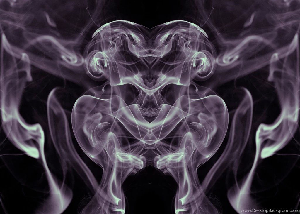 Smoky Alien Reflection