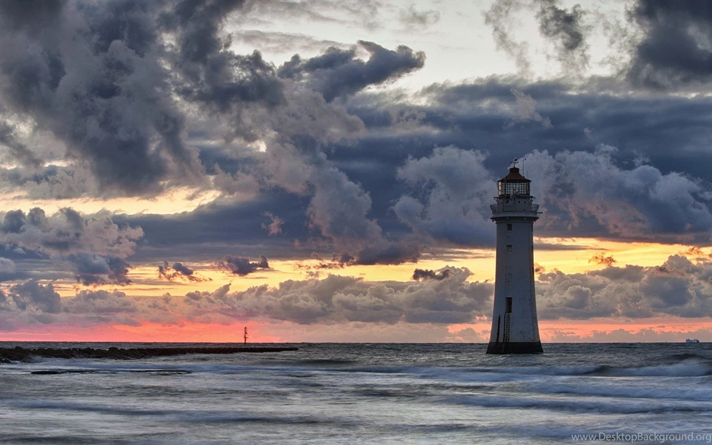 Daily Wallpaper: Lighthouse