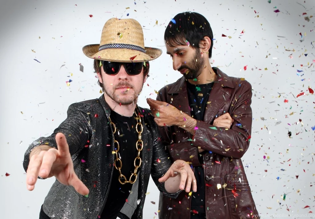 BAY AREA BUZZ: Wallpaper. : Rasputin Music