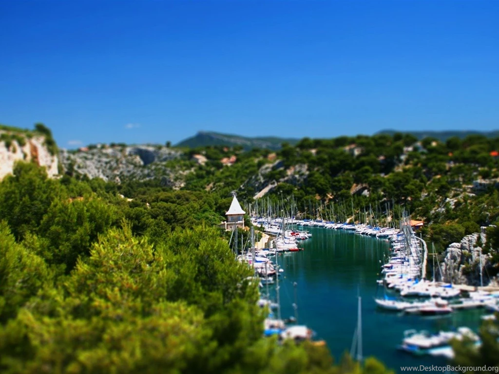 European Riverside Town Wallpapers 1152x864 Wallpapers Download ...