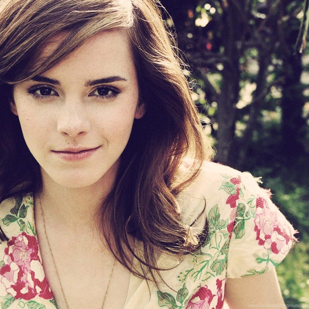Emma Watson 2015 Best Hollywood Actress Wallpapers