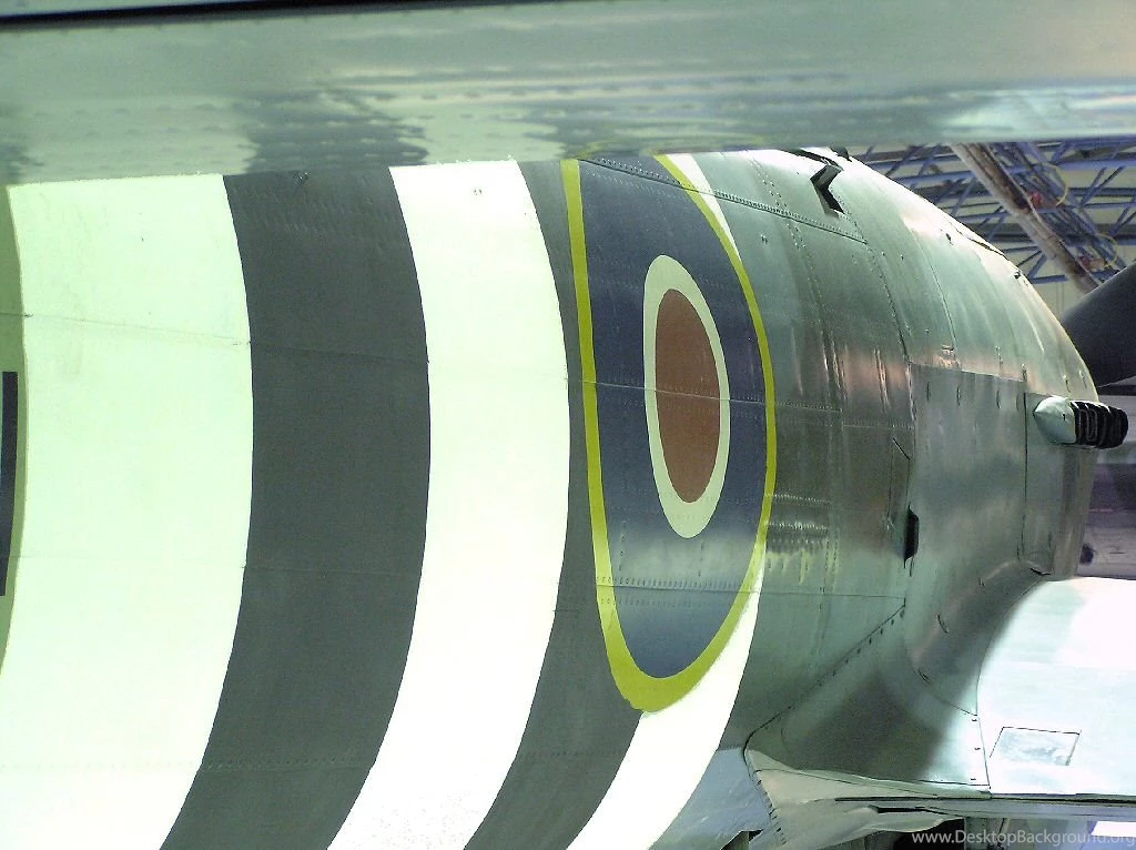 Free Hawker Typhoon WW2 And Post War Fighter Bomber Aircraft Wallpapers