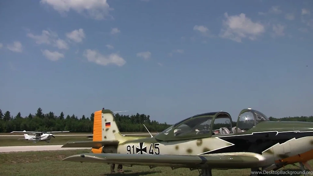 70th Battle Of Britain Anniversary Air Show Featuring Bf 109 E 4 ...