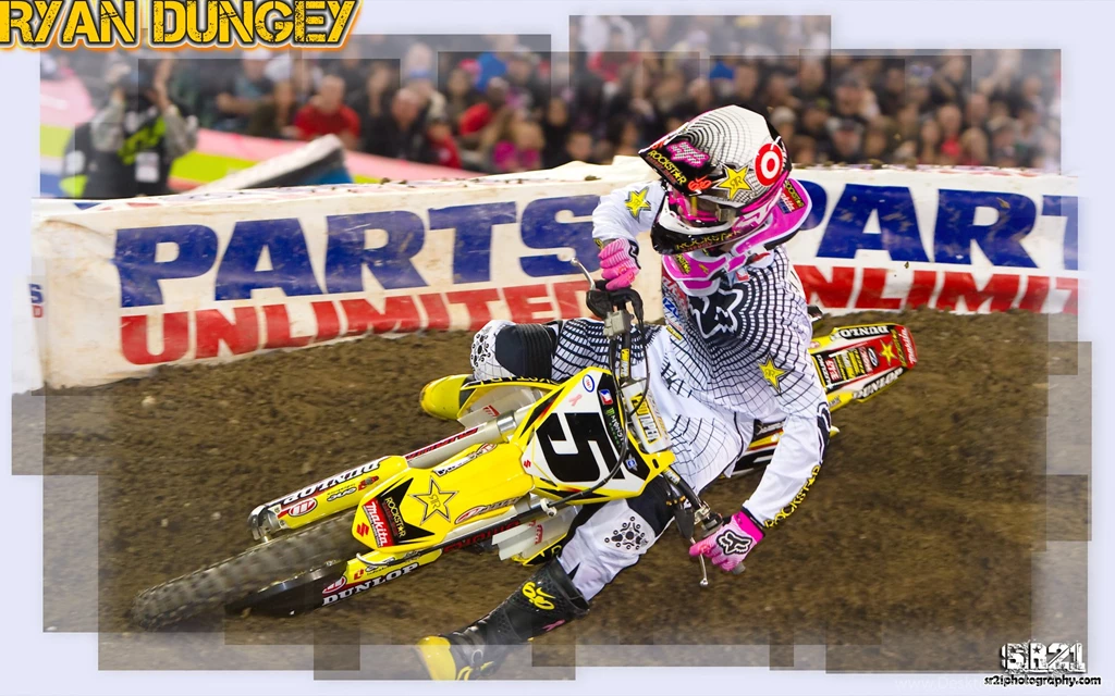 New Wallpapers From The 2010 Supercross Series « Ronron's 2 Cents