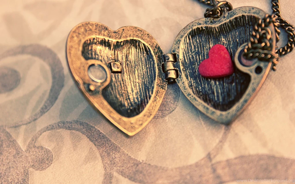 Romantic Love Heart Shaped Couple Desktop Wallpapers 4 - Other ...