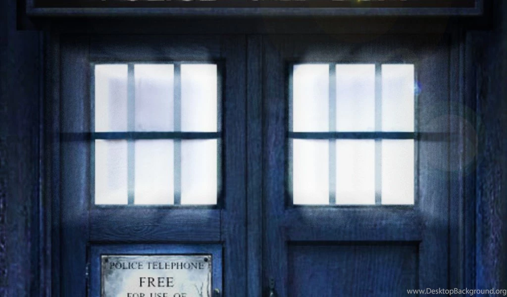 Police Free Book Tardis Iphone Wallpapers