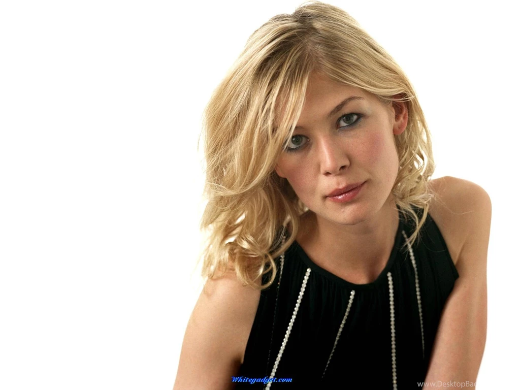 99153d1331878316 rosamund pike rosamund pike wallpaper.jpg