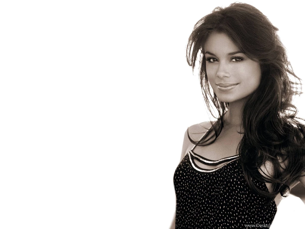 Nathalie Kelley Wallpapers High Resolution And Quality Download