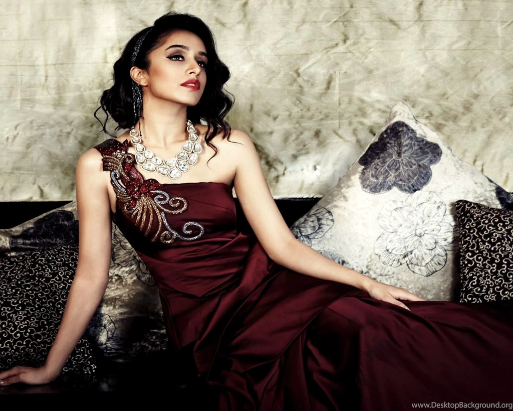 Shraddha Kapoor 2016 Wallpapers
