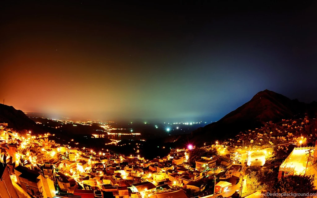 Download Magnificent Night Wallpapers