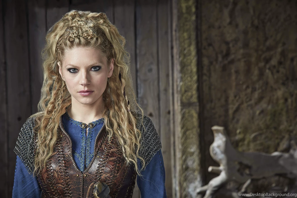 Beautiful Katheryn Winnick Wallpapers