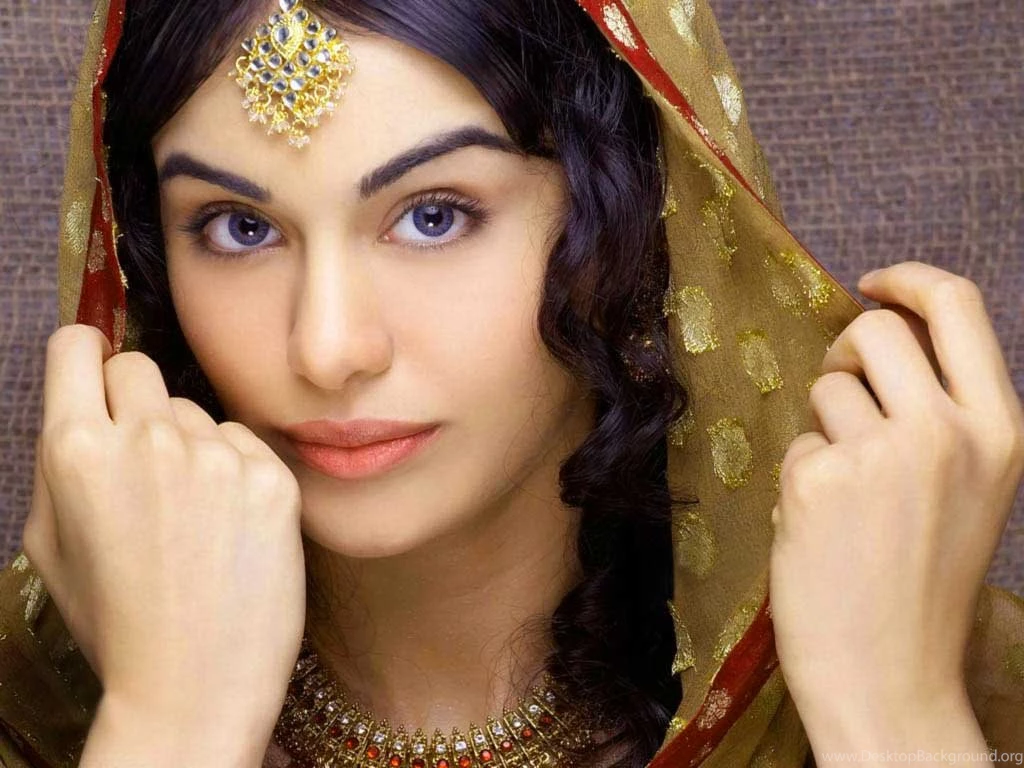 Adah Sharma Latest Pics