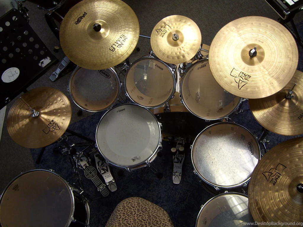 Alim0015 Drum Kit In Wind Band Rehearsal Room