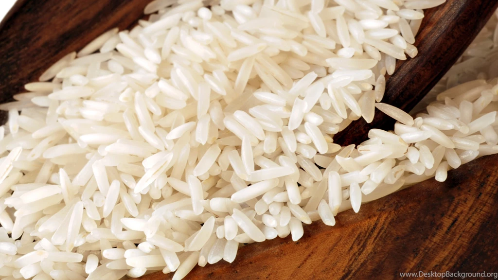 Download Wallpapers 3840x2160 Rice, Plate, Wood, White Backgrounds ...