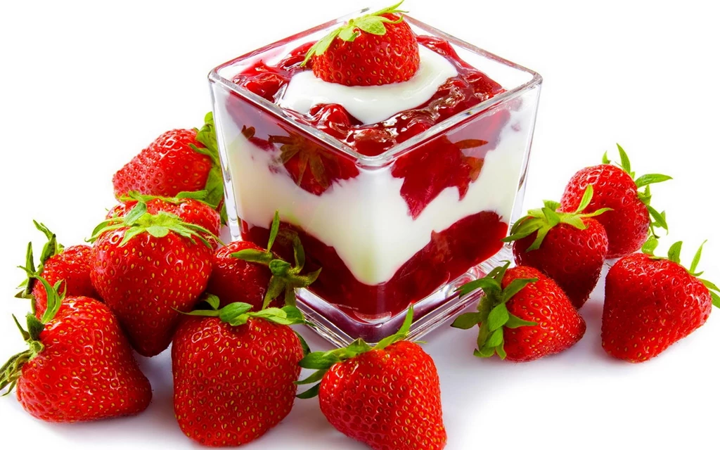 Desktop Wallpapers · Gallery · Miscellaneous · Strawberry Mousse ...