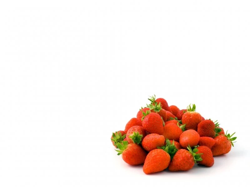 Garden Strawberries Desktop Wallpapers