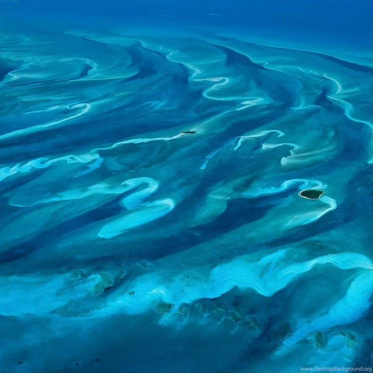 Beautiful Blue Swathes Ipad Wallpapers