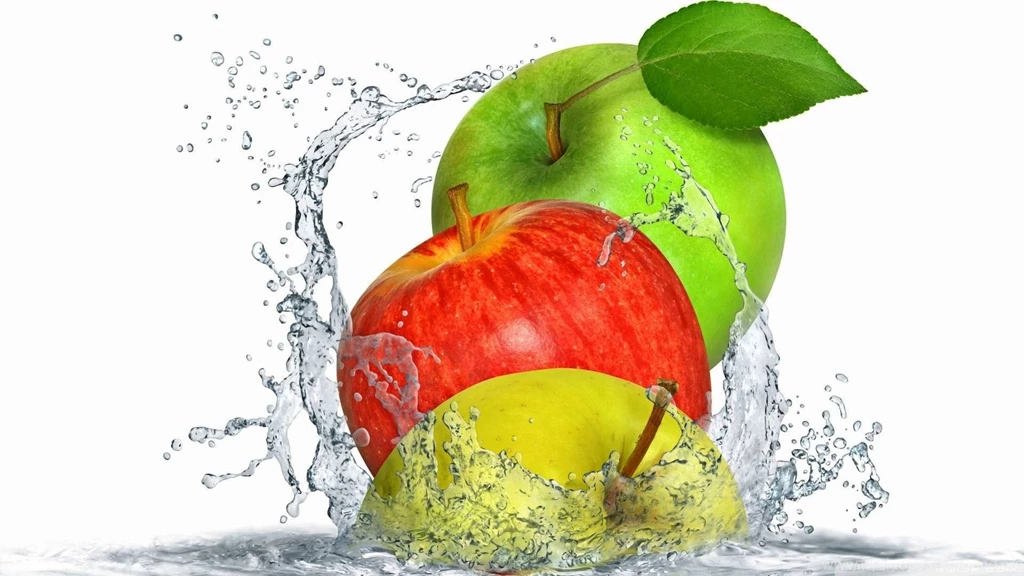 Apples Splashing Water Wallpapers 1080p HD