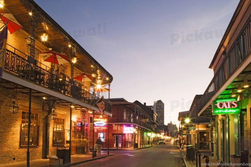 Design Your Own Custom Removable Wallpaper. Image: Bourbon Street ...