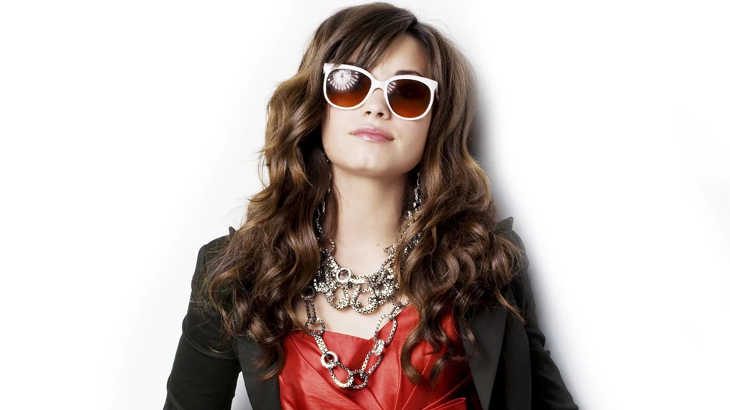 HD Demi Lovato Wallpapers 2 – HdCoolWallpapers.Com