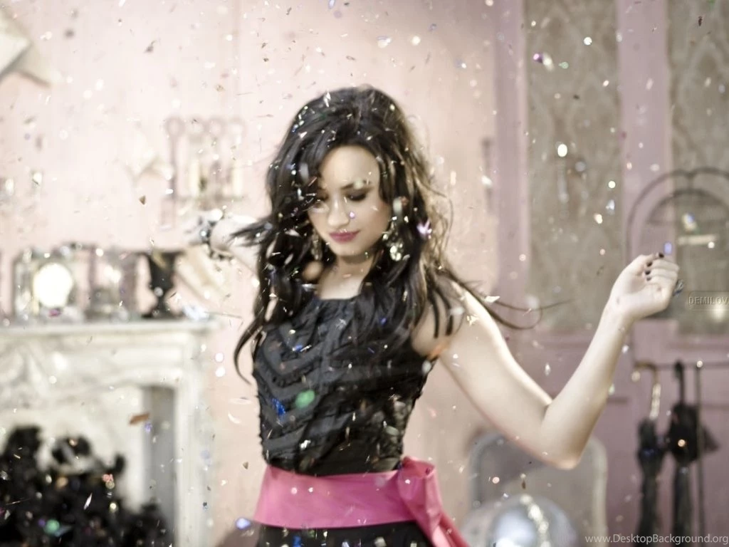 Demi Wallpapers Demi Lovato Wallpapers 19160857 Fanpop