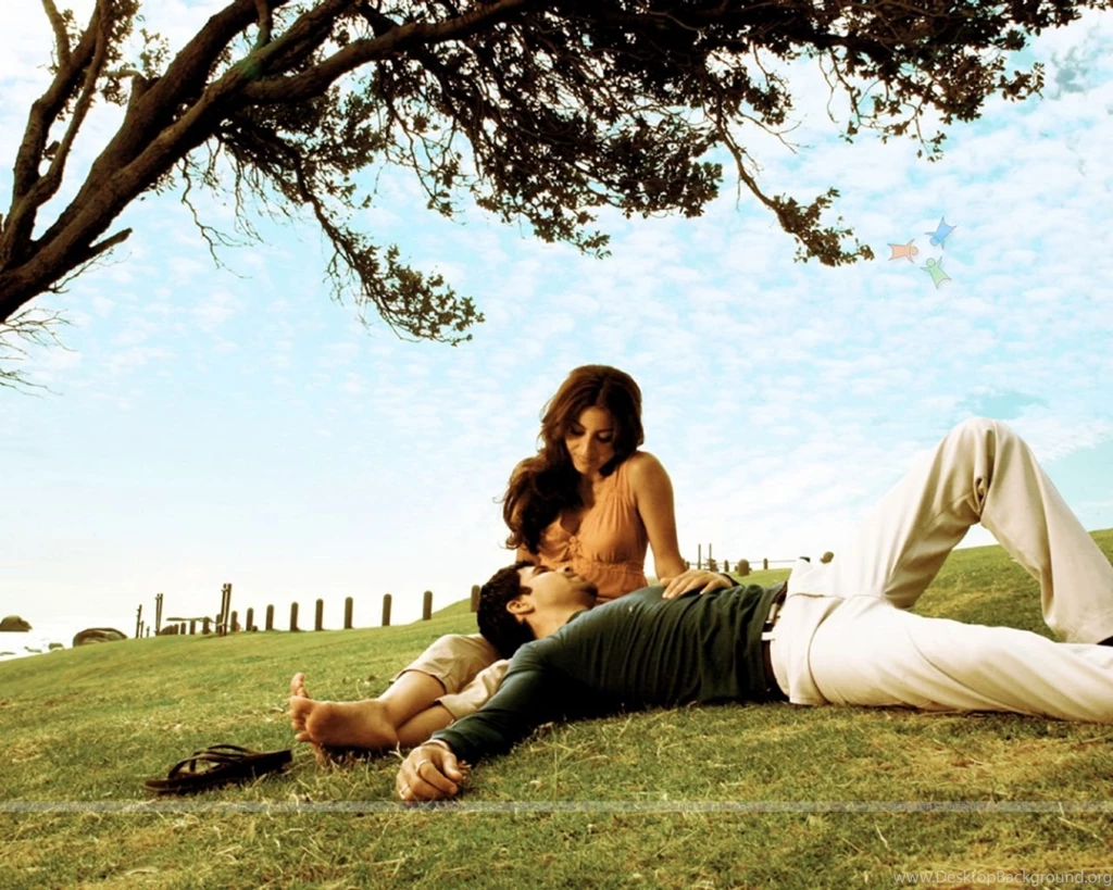 Wallpapers Lovable Scene Of Emraan Hashmi And Soha Ali Khan ...