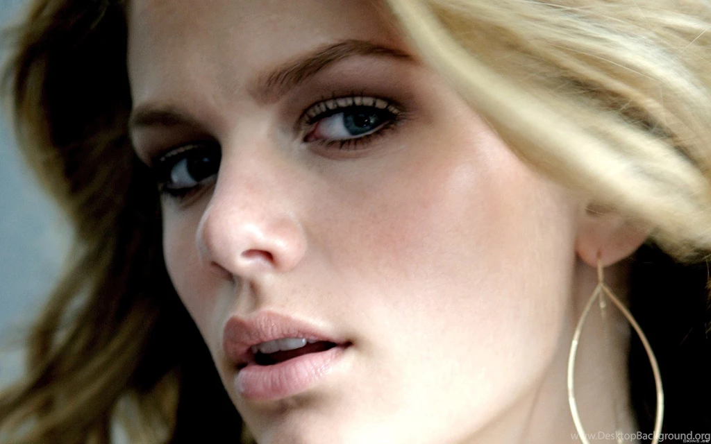 Brooklyn Decker Wallpapers