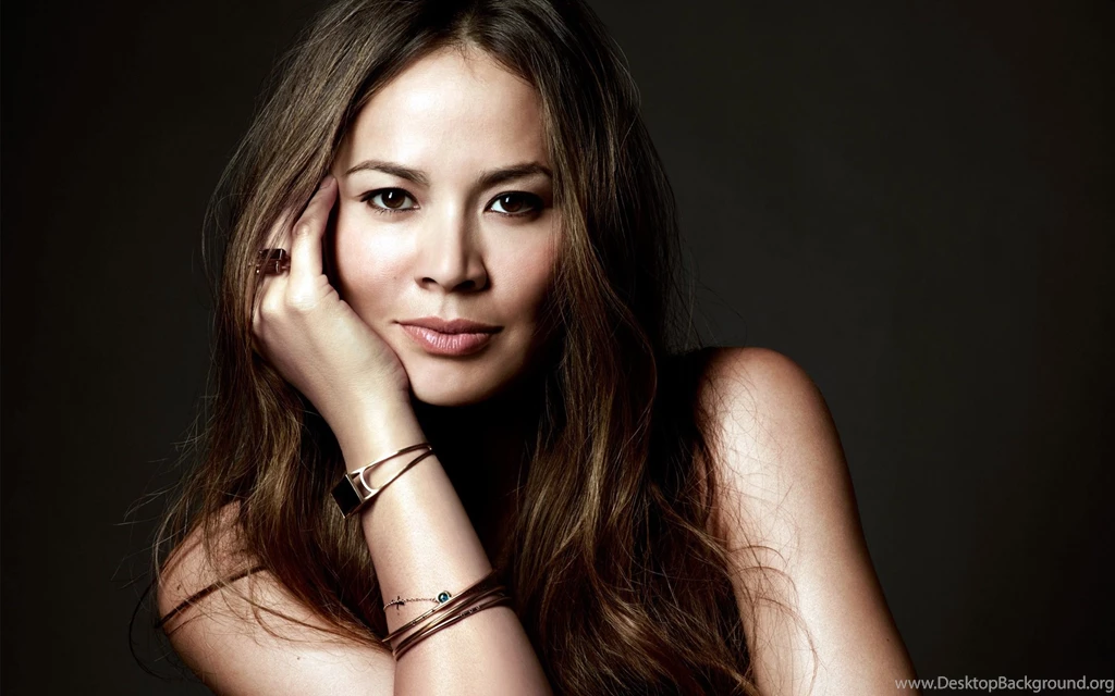 Moon Bloodgood Terminator Salvation Actress Wallpapers