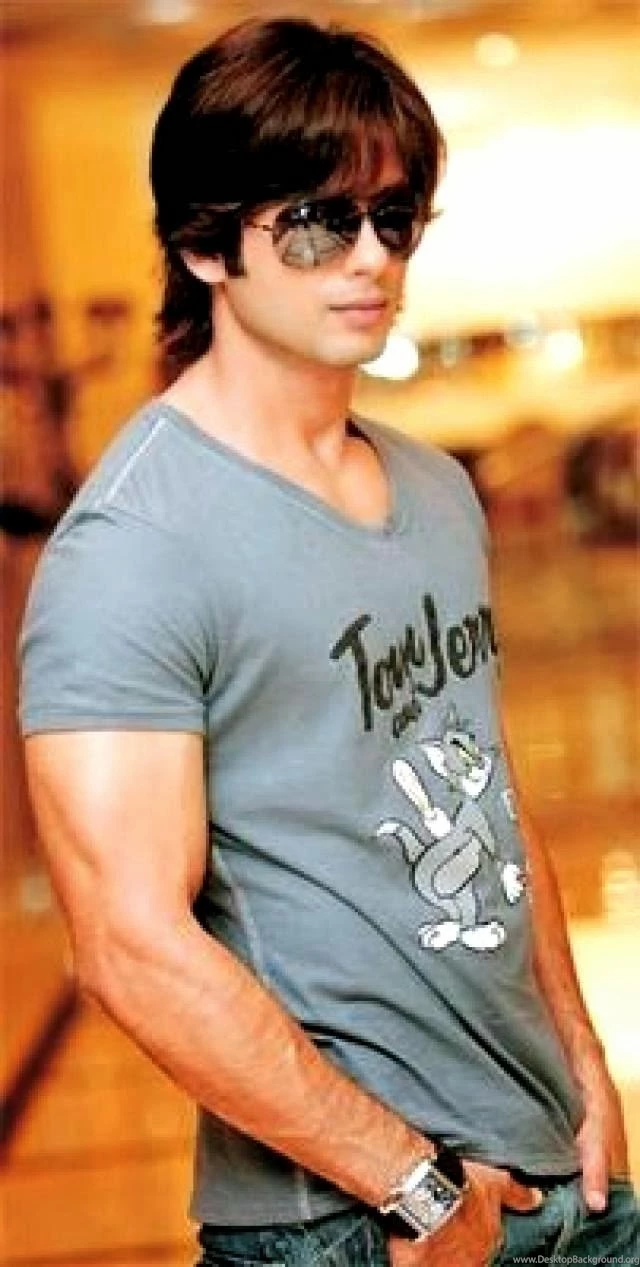 Shahid Kapoor New HD Wallpapers Free Download ~ Unique Wallpapers