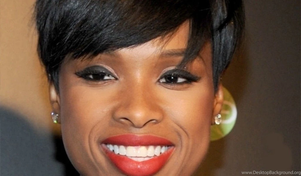 Jennifer Hudson Short Hairstyles