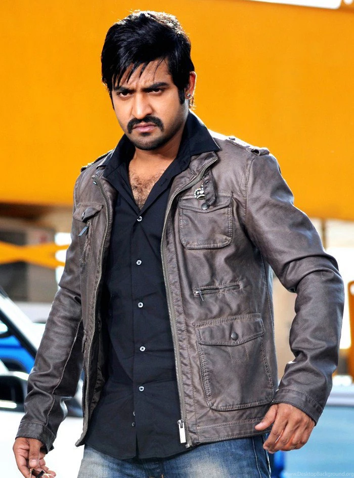 Jr NTR Latest Telugu Movie Badshah Wallpapers Tech Bug Best HD ...