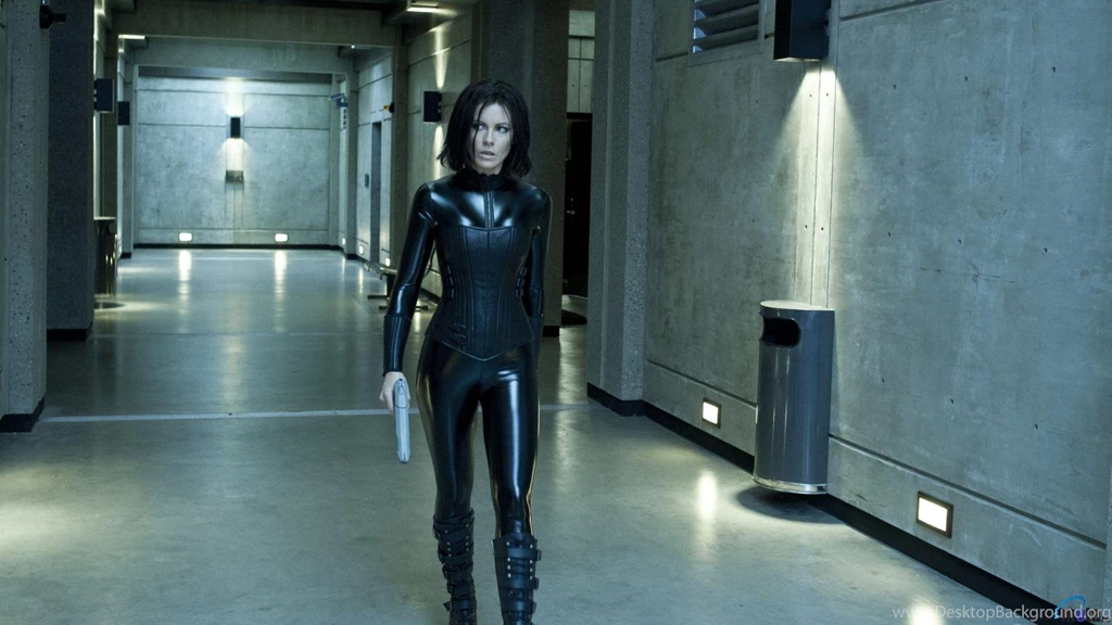 Download Wallpapers Underworld 4: Awakening (Kate Beckinsale) (1920 ...