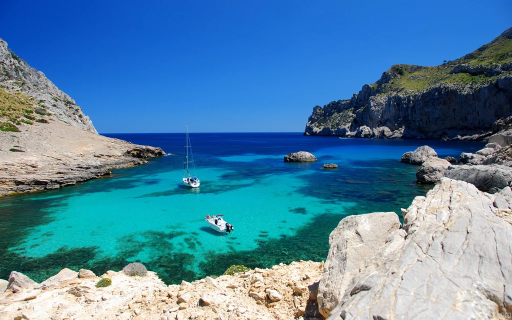 Seaside Rock Wallpapers   HD Images New