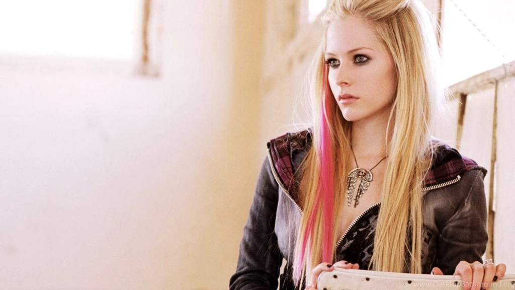 Avril Lavigne HD Images