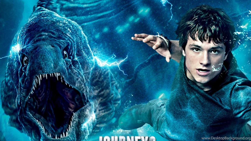 Josh Hutcherson In Journey 2 The Mysterious Island Hd Wallpapers ...