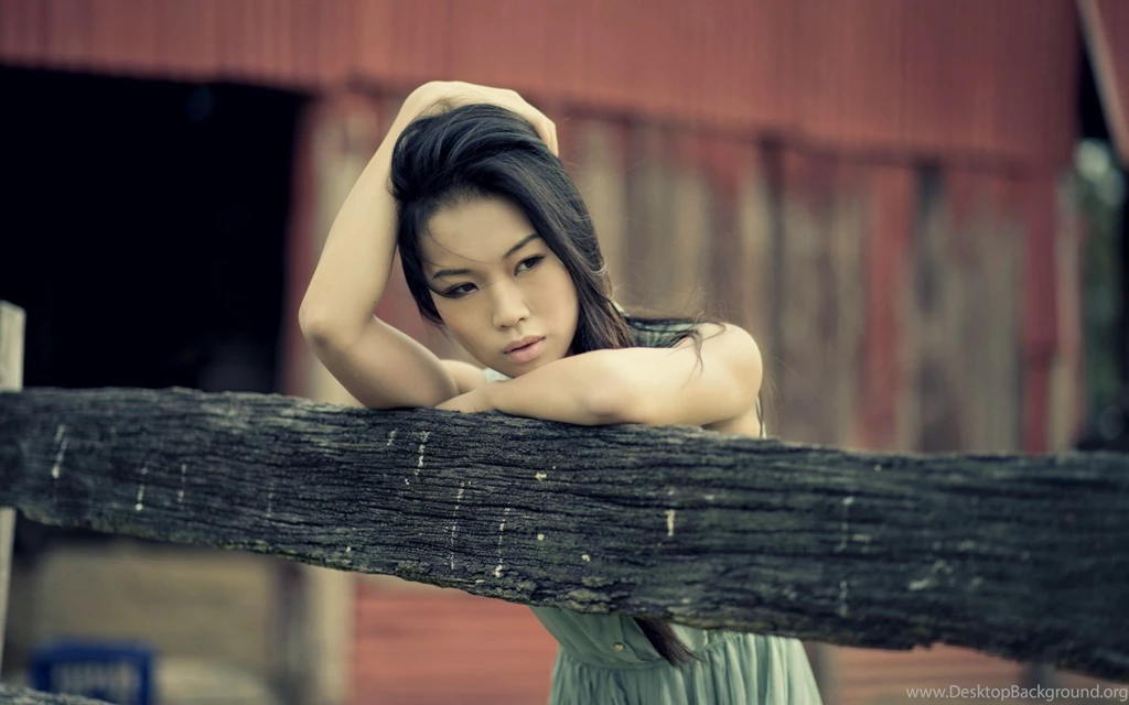 Model Mood Wallpapers